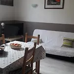 Logis Andraud Δωμάτια σε οικογενειακή κατοικία